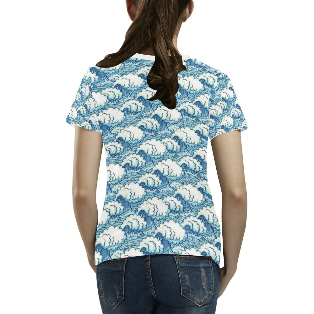 Wave Japan Style Print Design LKS304 Women's T-shirt