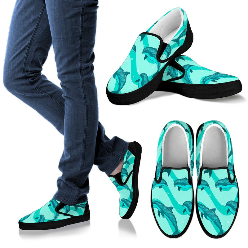 Dolphin Wave Print Men Slip On Shoes