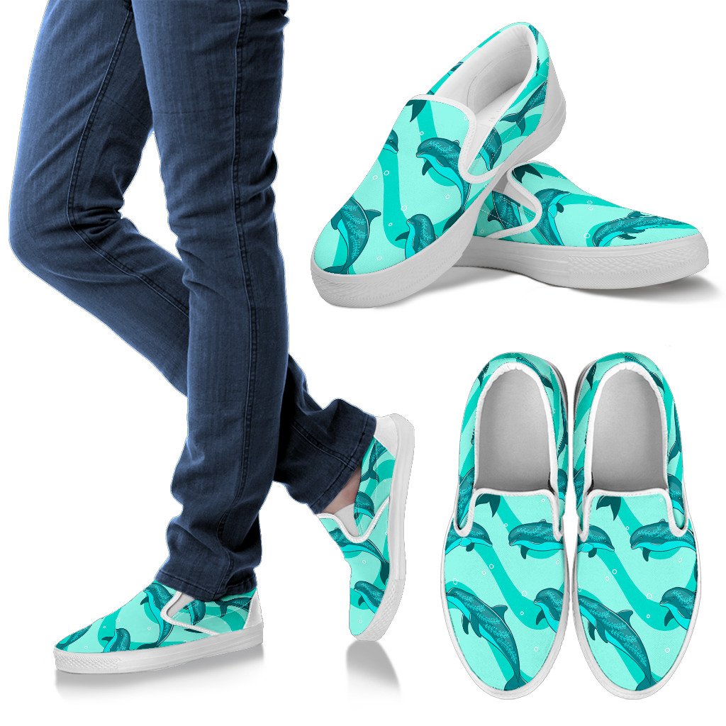 Dolphin Wave Print Men Slip On Shoes