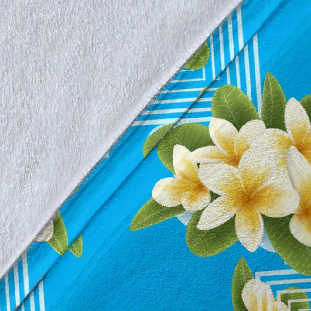 Yellow Plumeria Design Print Pattern Fleece Blanket