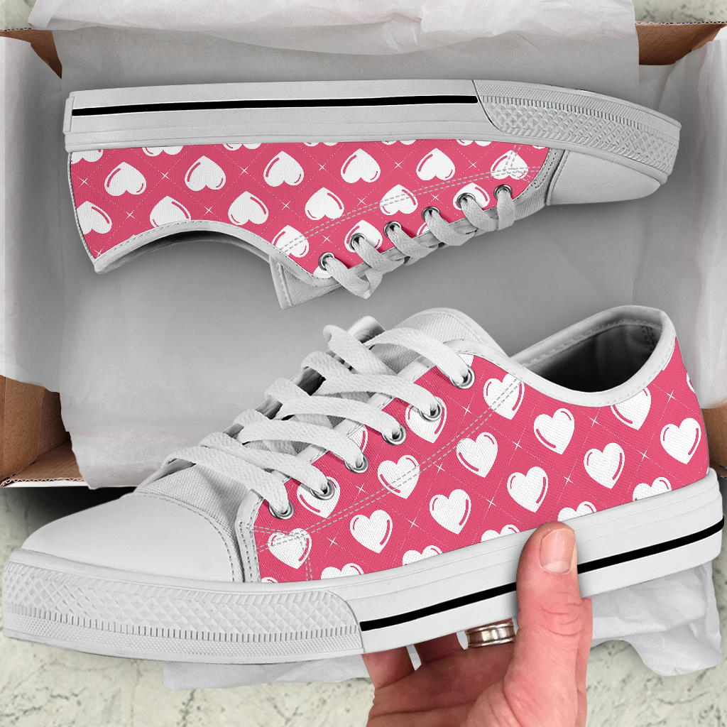 Heart Pattern Print Design HE07 White Bottom Low Top Shoes