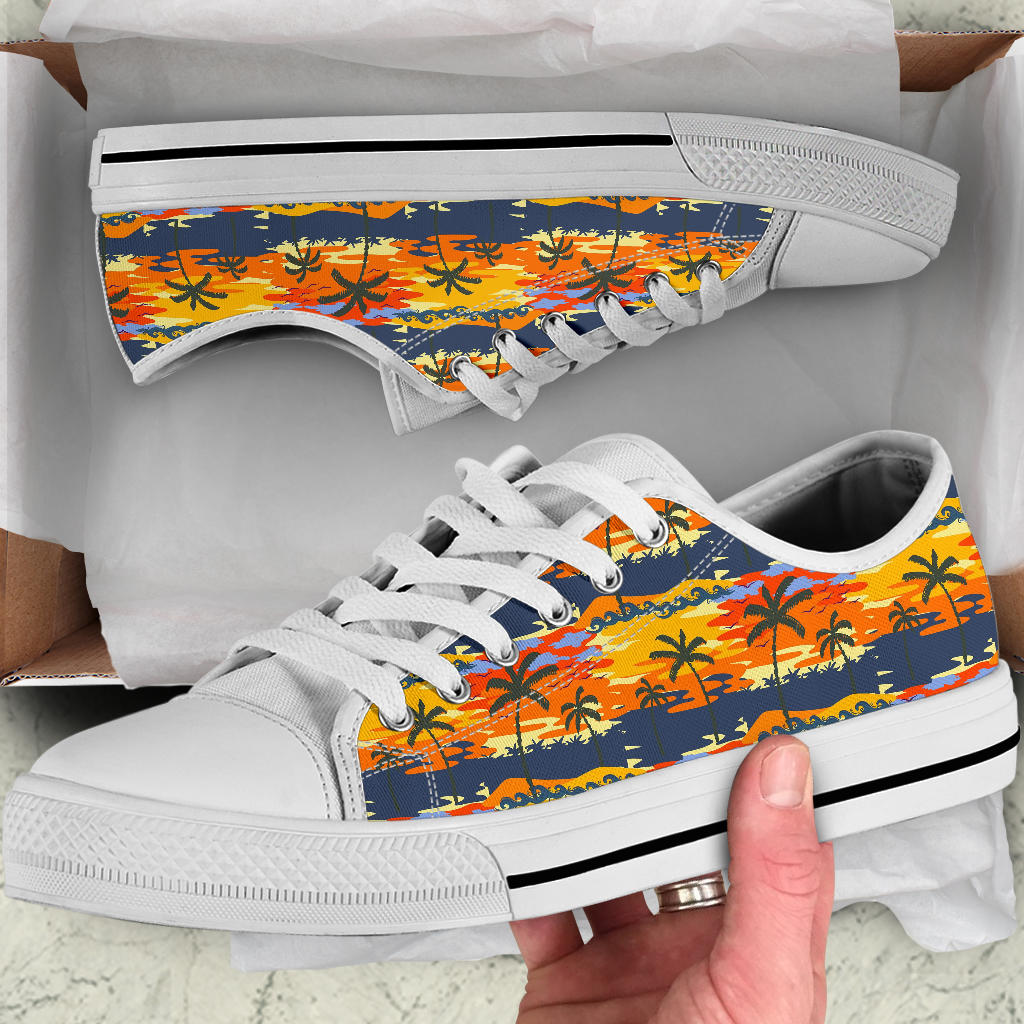 Palm Tree Pattern Print Design PT010 White Bottom Low Top Shoes