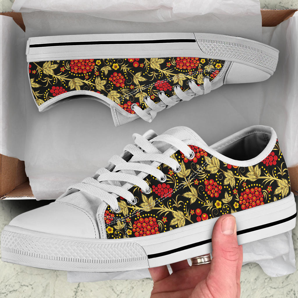 Cranberry Pattern Print Design CB02 White Bottom Low Top Shoes