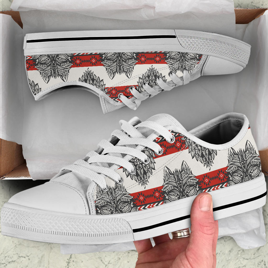Native Indian Wolf White Bottom Low Top Shoes