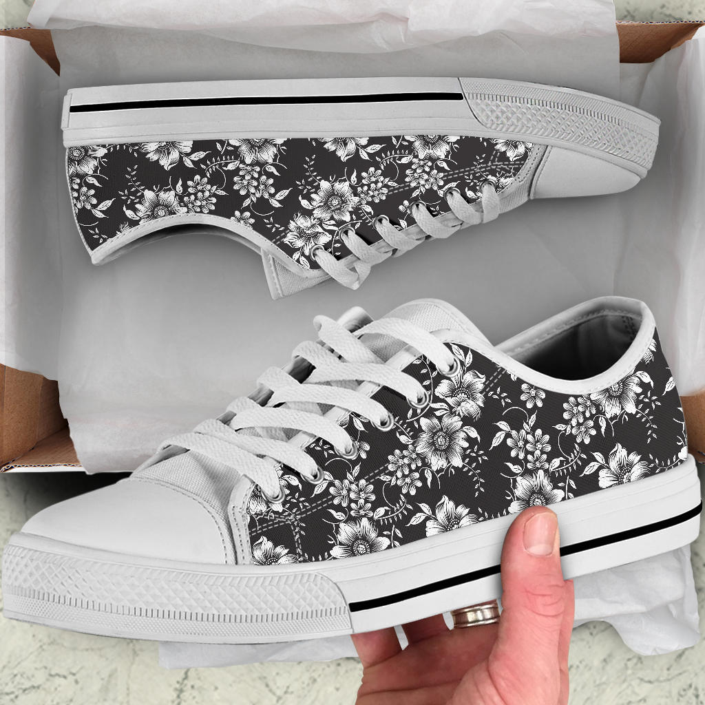 Gerberas Pattern Print Design GB02 White Bottom Low Top Shoes