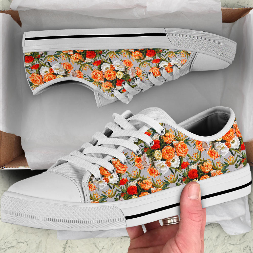 Lisianthus Pattern Print Design LT04 White Bottom Low Top Shoes