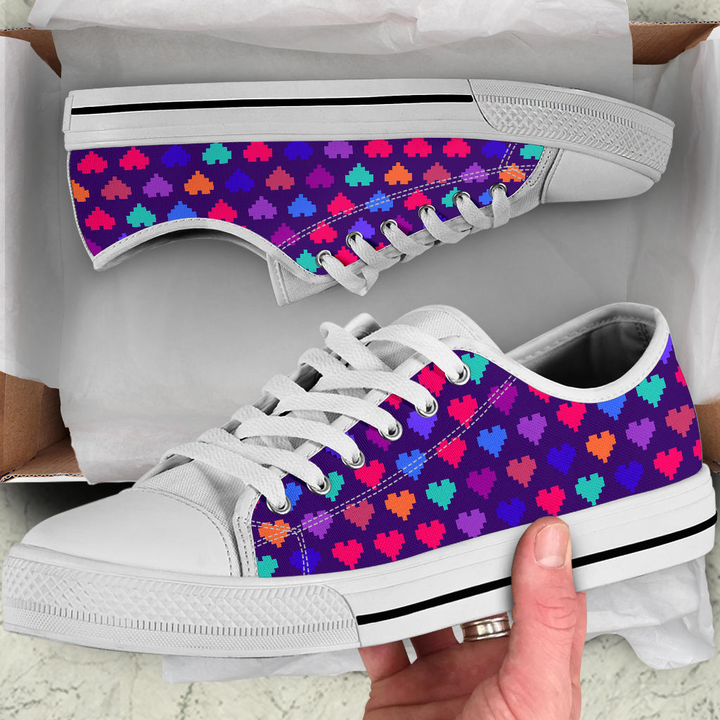 Heart Pixel Pattern Print Design HE03 White Bottom Low Top Shoes