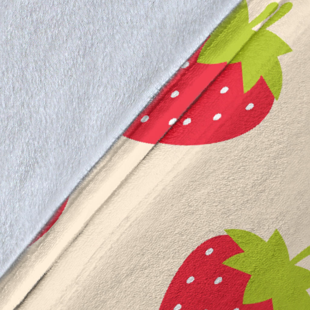 Strawberry Pattern Print Design SB02 Fleece Blanket