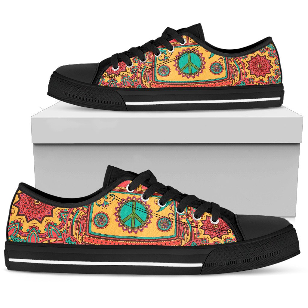 Hippie Van Mandala Men Low Top Canvas Shoes