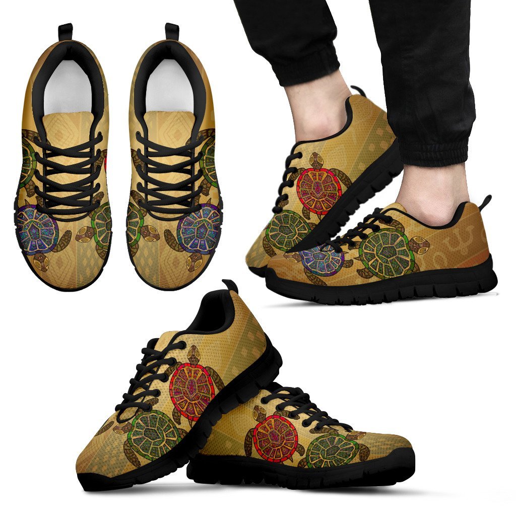 Sea Turtle Tribal Colorful Men Sneakers