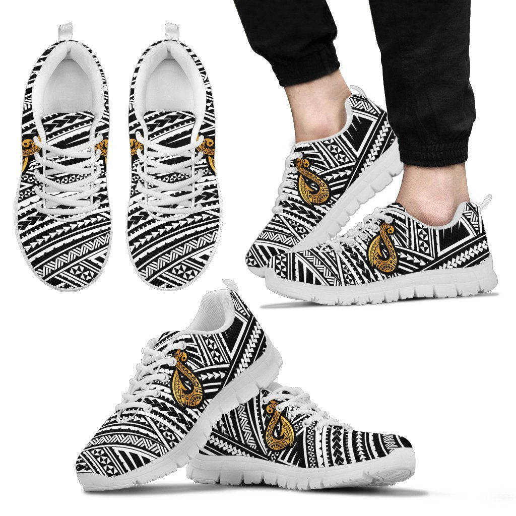 Tribal Polynesian Hawaiian Fish Hook Men Sneakers