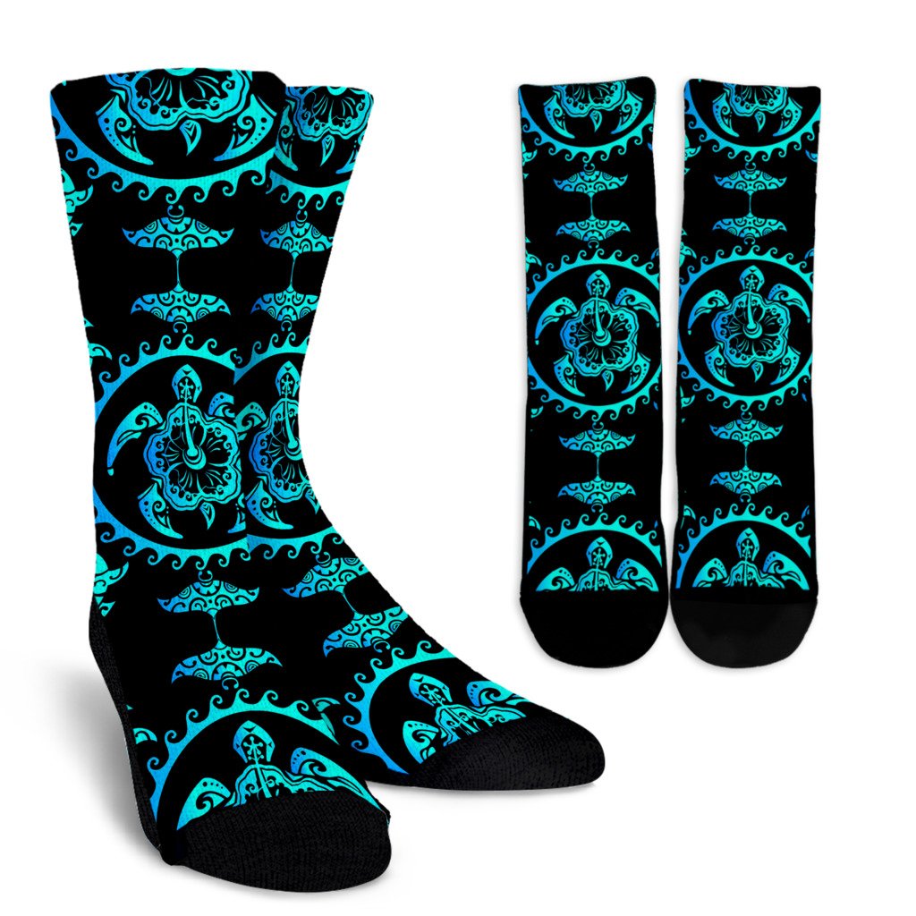 turquoise Tribal Sea Turtle Hawaiian Crew Socks