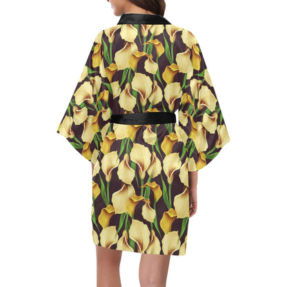 Lily Pattern Print Design LY013 Women's Short Kimono