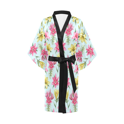 Lily Pattern Print Design LY010 Women's Short Kimono