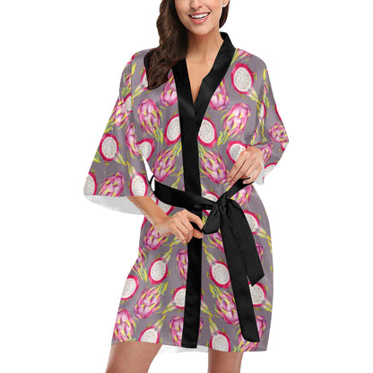 Dragonfruit Pattern Print Design DF03 Women's Short Kimono