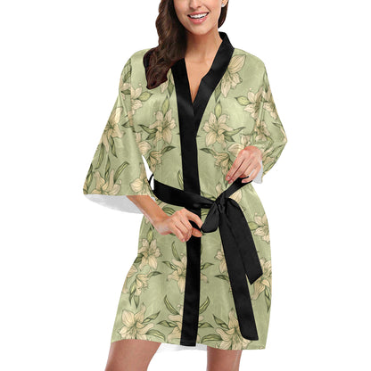Lily Pattern Print Design LY06 Women's Short Kimono