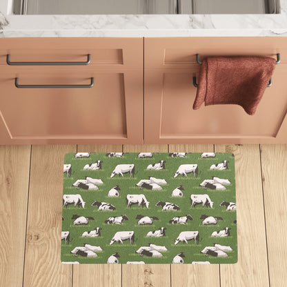 Cow on Grass Print Pattern Kitchen Mat
