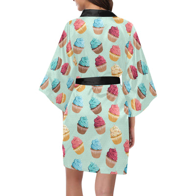 Cupcake Pattern Print Design 01 Women's Short Kimono