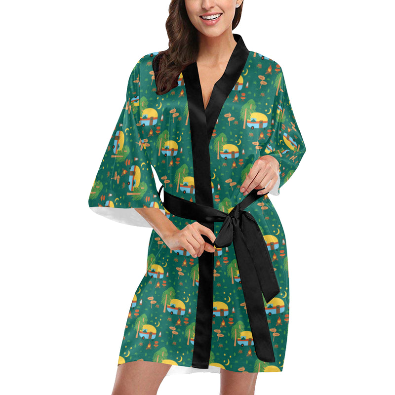 Camping Camper Pattern Print Design 06 Women's Short Kimono