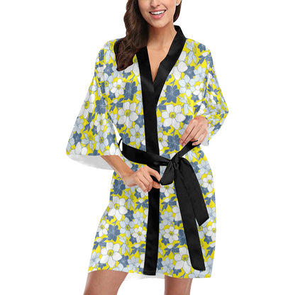 Daffodils Pattern Print Design 01 Women's Short Kimono