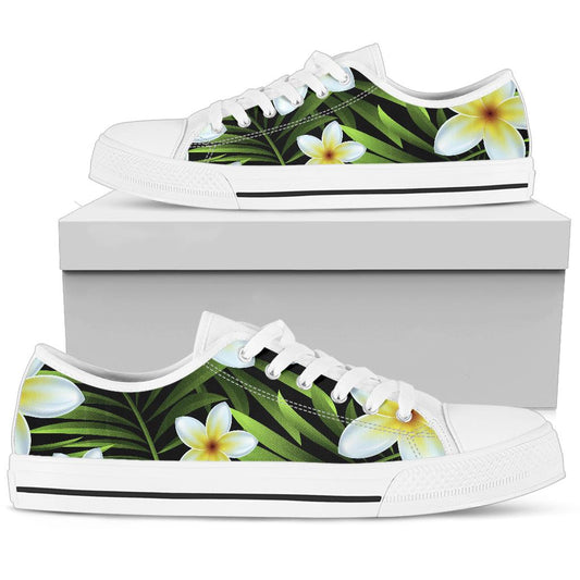 White Plumeria Pattern Print Design PM06 White Bottom Low Top Shoes