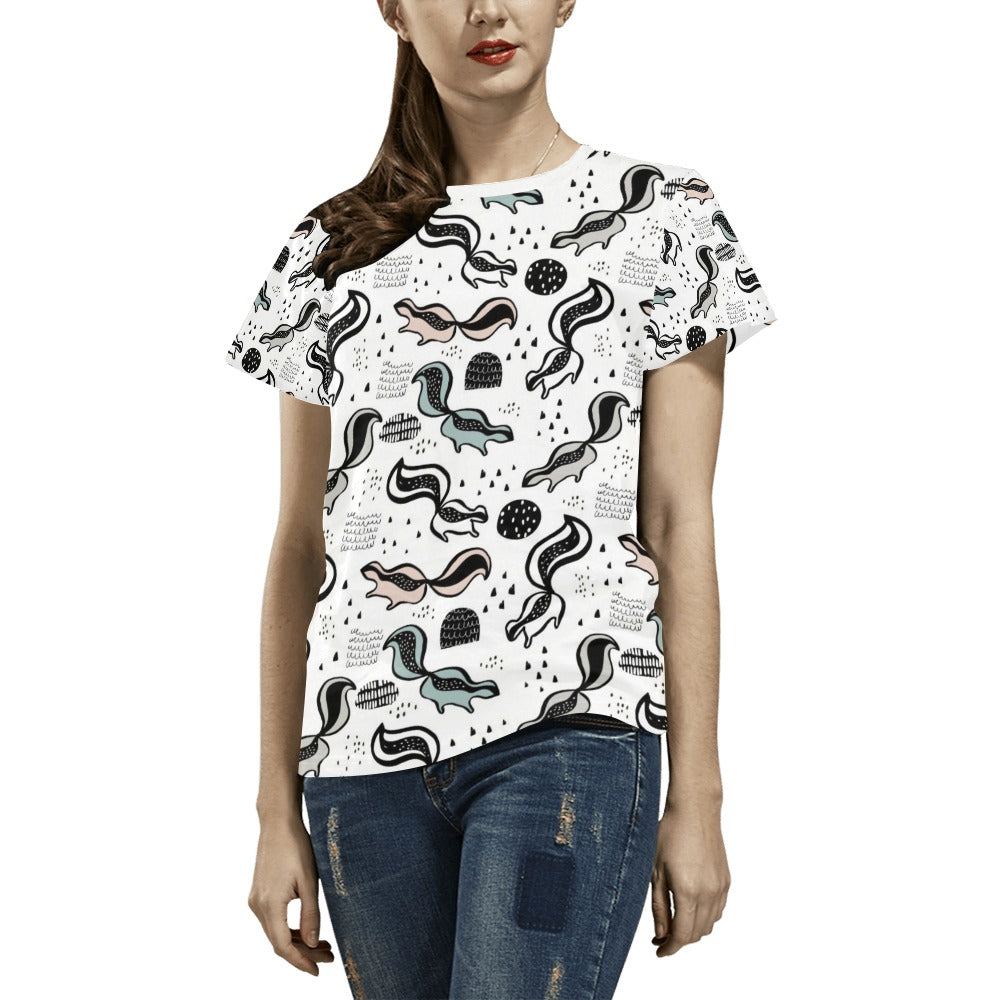 Skunk Print Design LKS303 Women's  T-shirt