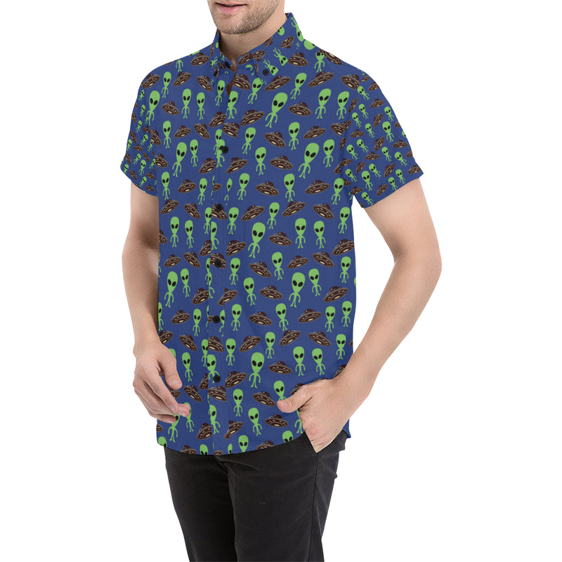 Alien Green UFO Pattern Men's Short Sleeve Button Up Shirt