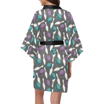 Bowling Pattern Print Design 03 Women's Short Kimono