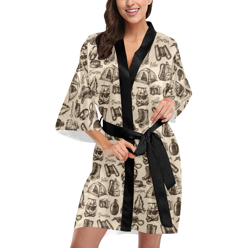 Camping Pattern Print Design 01 Women's Short Kimono