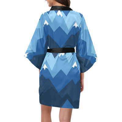 Mountain Pattern Print Design 04 Women's Short Kimono