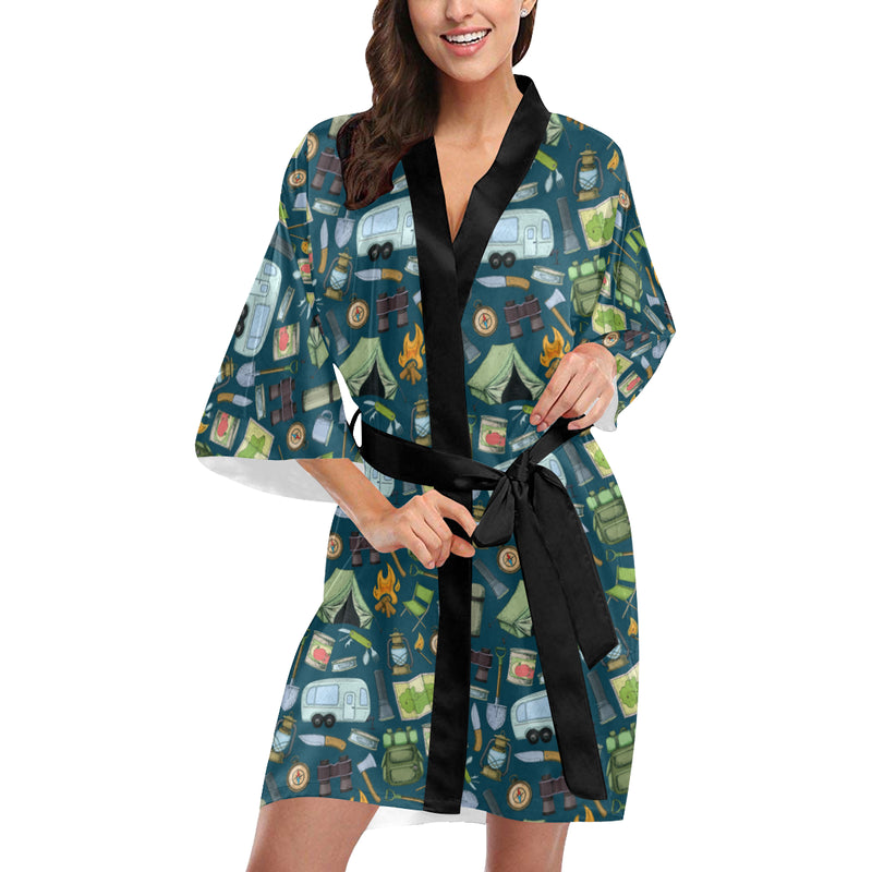 Camping Pattern Print Design 02 Women's Short Kimono