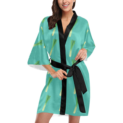 Leek Pattern Print Design 01 Women's Short Kimono