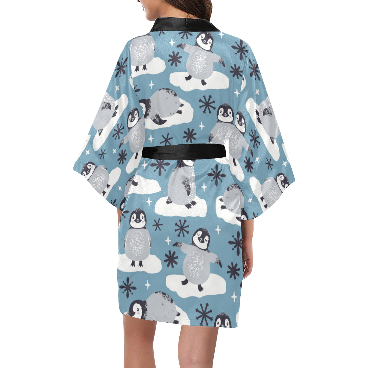 Penguin Pattern Print Design A05 Women's Short Kimono
