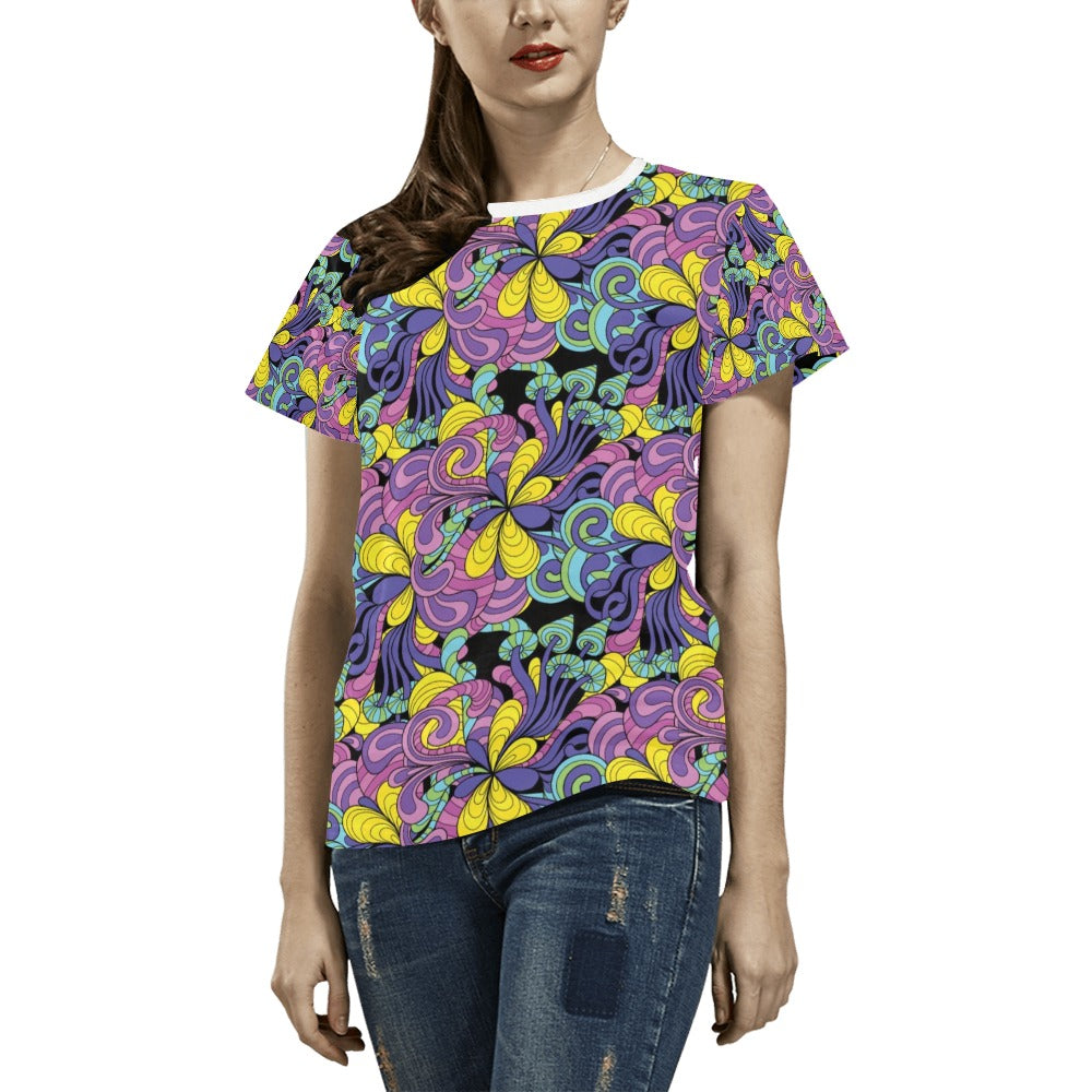 Trippy Print Design LKS305 Women's  T-shirt