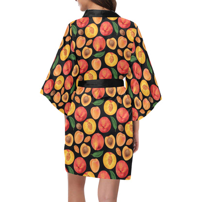 Peach Pattern Print Design A02 Women's Short Kimono