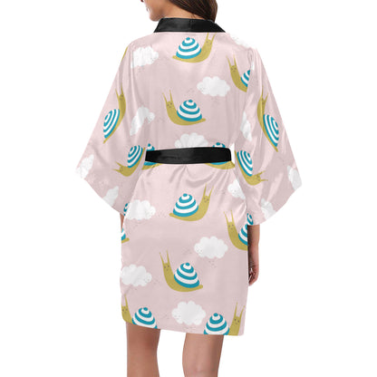 Snail Pattern Print Design 02 Women's Short Kimono