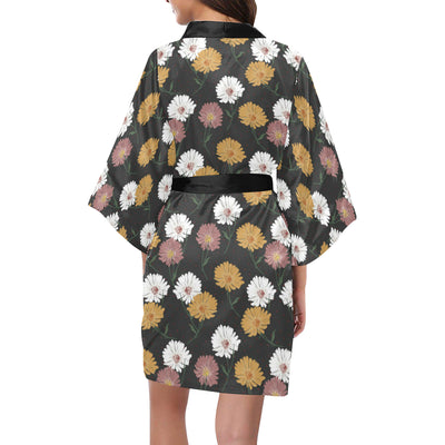 Daisy Pattern Print Design DS04 Women's Short Kimono