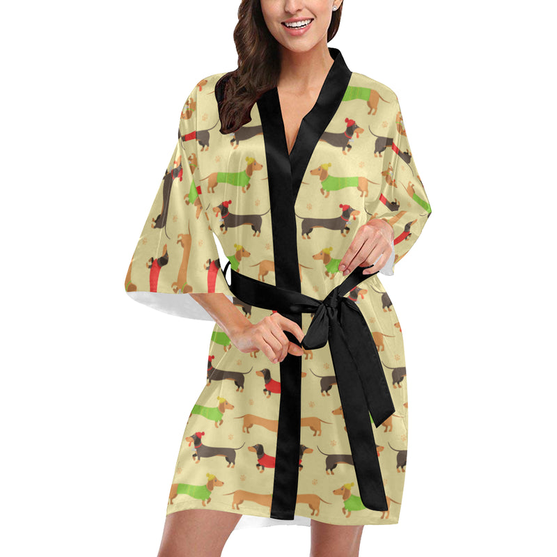 Dachshund Pattern Print Design 06 Women's Short Kimono