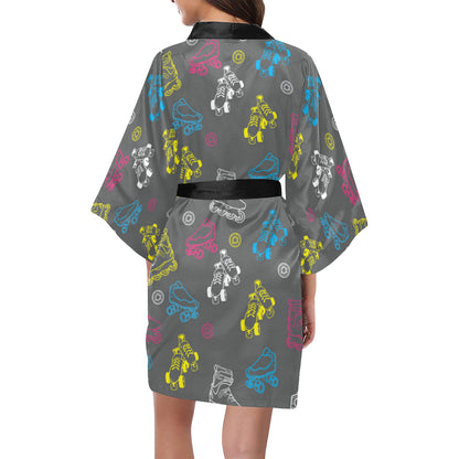 Roller skate Pattern Print Design A02 Women's Short Kimono