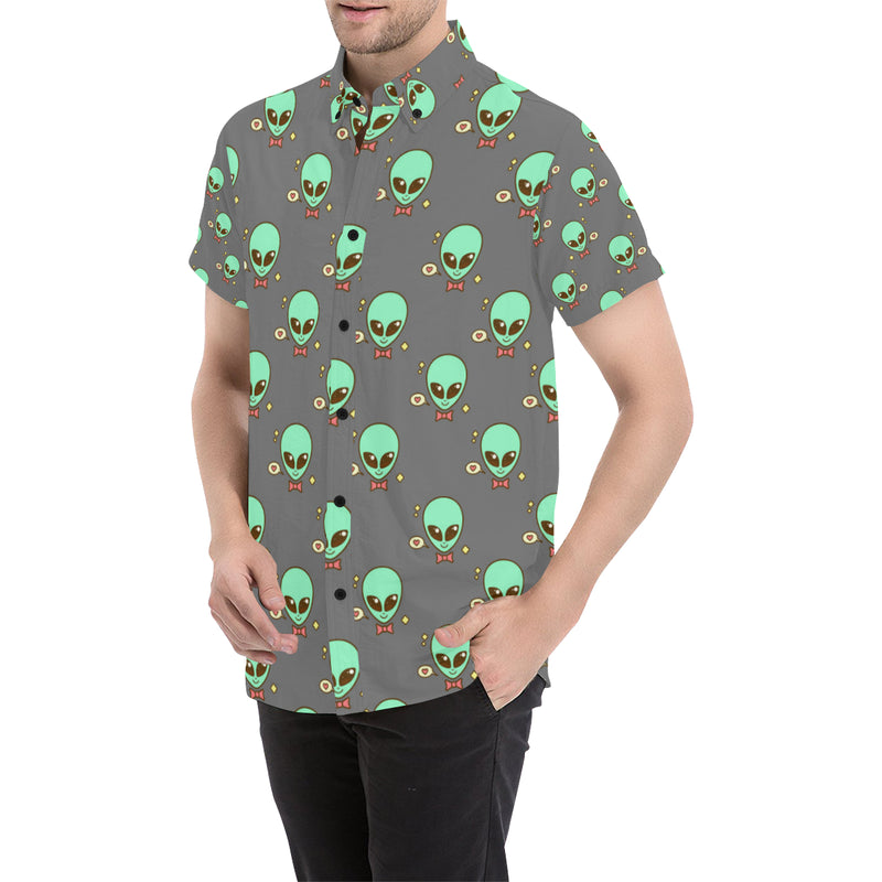 Alien Pattern Print Design 02 Men's Short Sleeve Button Up Shirt