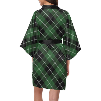 Plaid Green Pattern Print Design A05 Women's Short Kimono
