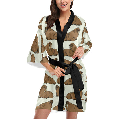Walrus Pattern Print Design 03 Women's Short Kimono