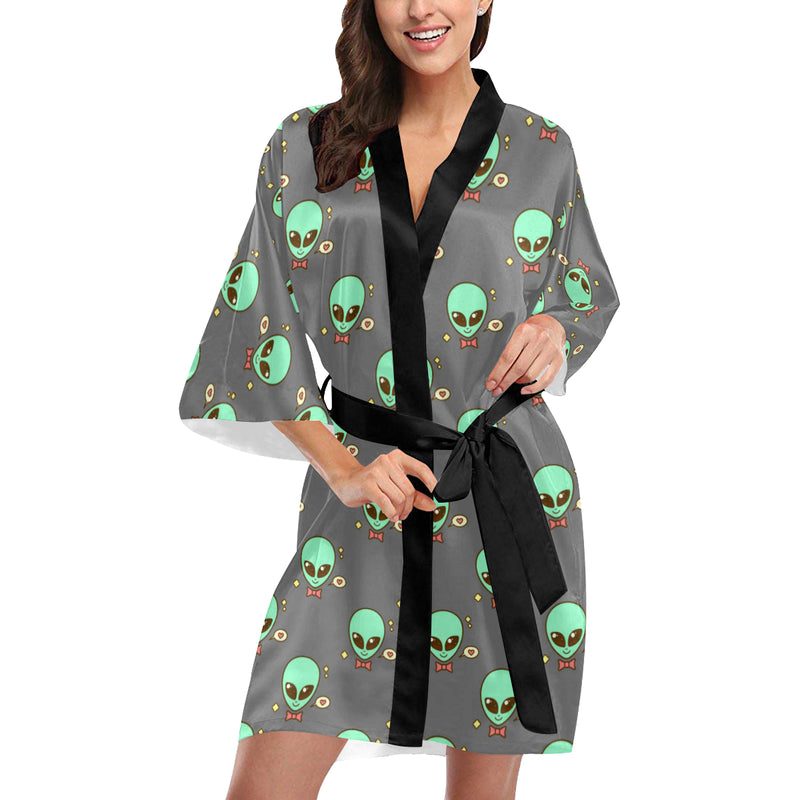 Alien Pattern Print Design 02 Women's Short Kimono