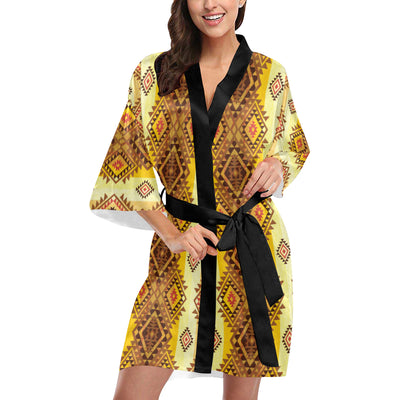 Native Pattern Print Design A09 Women's Short Kimono