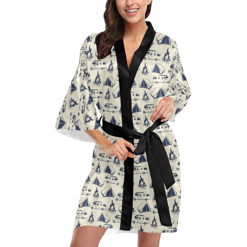 Campfire Pattern Print Design 01 Women's Short Kimono