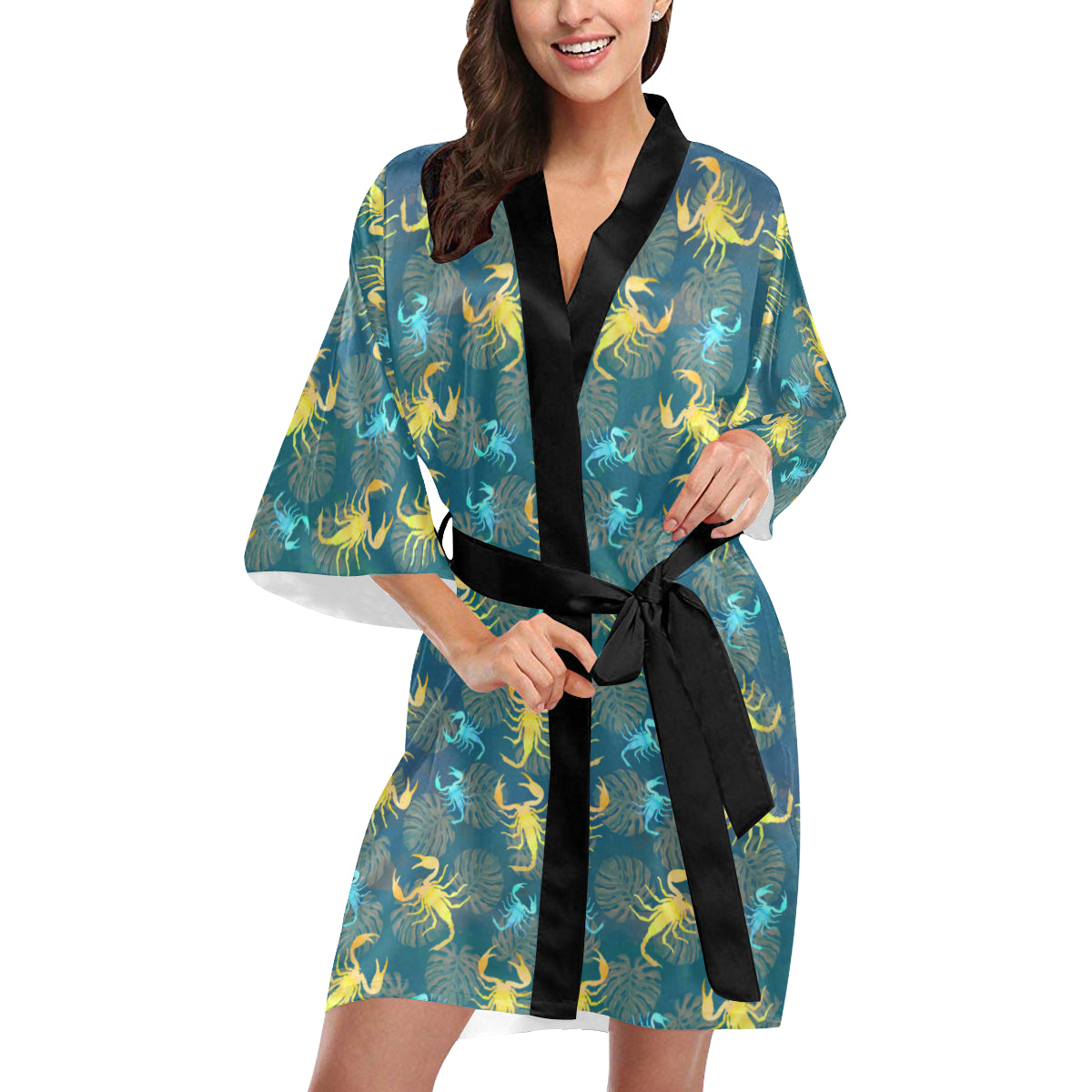 Scorpion Pattern Print Design 02 Women's Short Kimono