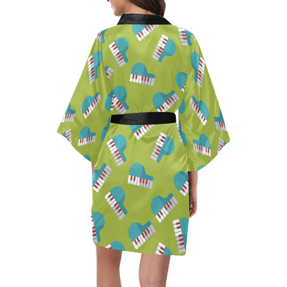 Piano Pattern Print Design 03 Women's Short Kimono