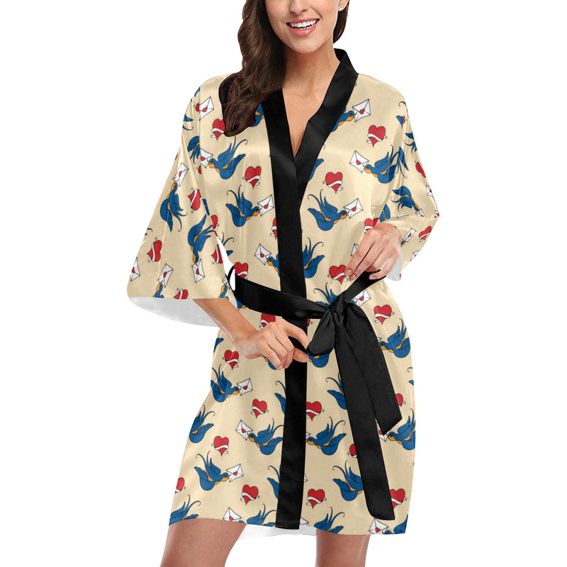 Swallow Bird Pattern Print Design 05 Women's Short Kimono