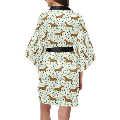 Dachshund Pattern Print Design 01 Women's Short Kimono