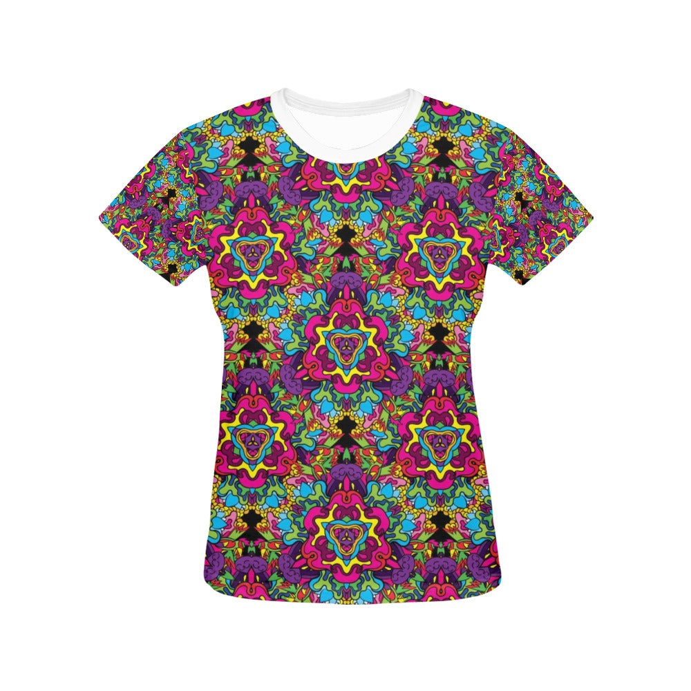 Trippy Print Design LKS303 Women's  T-shirt
